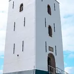 Shoreline Katwijk 아파트