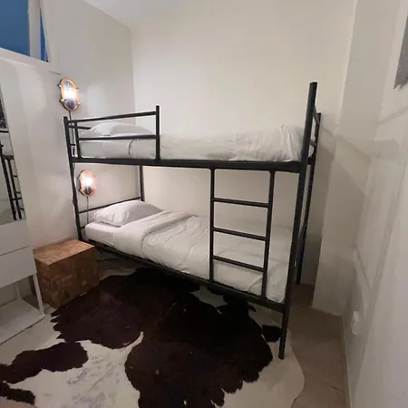 Shoreline Katwijk 아파트